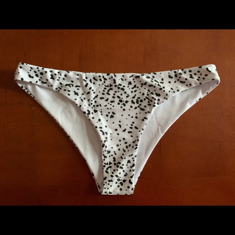 Bikini bottom White with Black specks Size L, XL